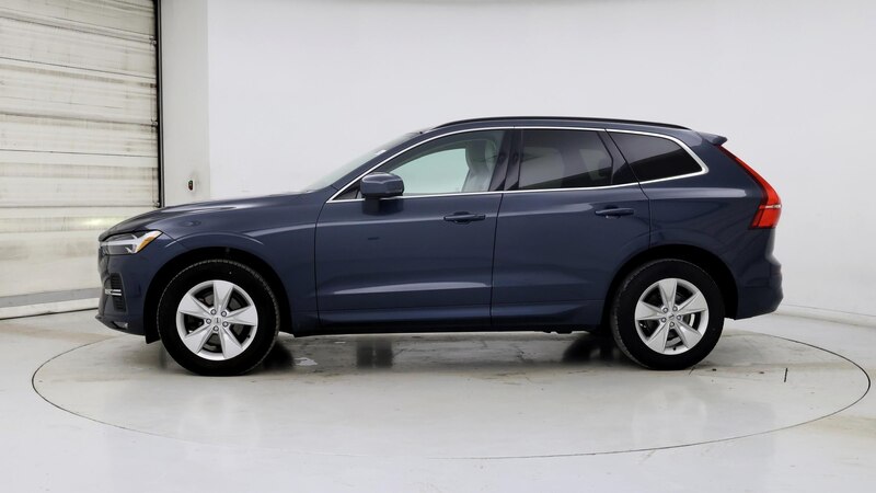 2022 Volvo XC60 B5 Momentum 3