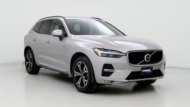 2022 Volvo XC60 B5 Momentum Hero Image