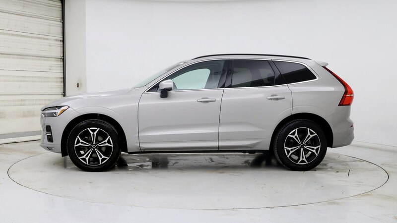 2022 Volvo XC60 B5 Momentum 3