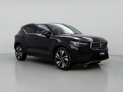 2023 Volvo XC40 B5 Plus -
                Norwood, MA