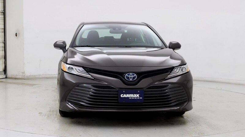 2019 Toyota Camry XLE 5