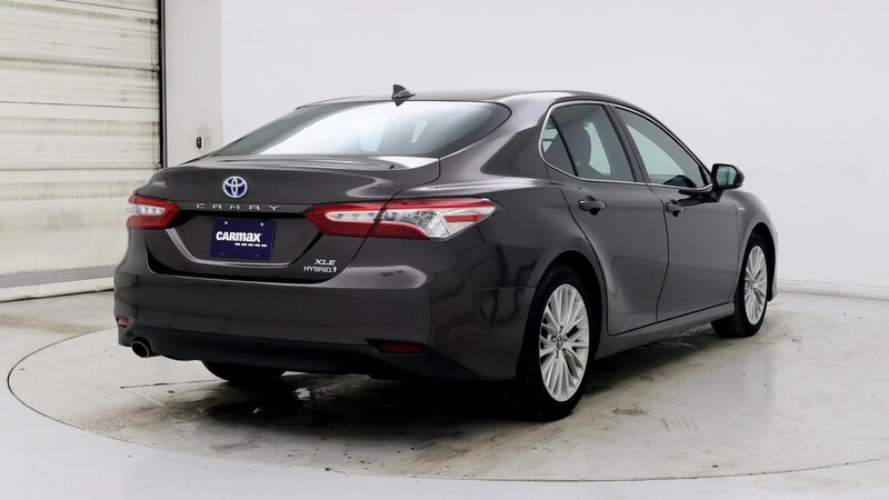 2019 Toyota Camry XLE 8