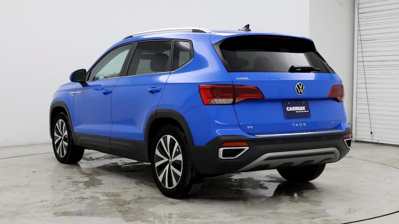 2022 Volkswagen Taos SE 2