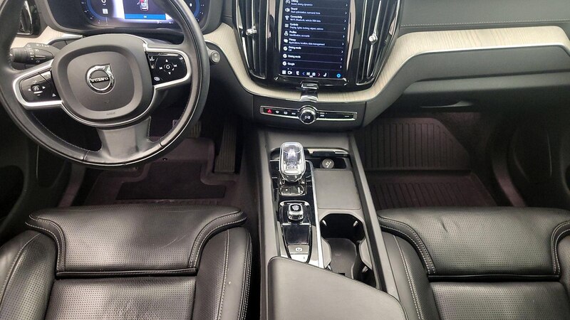 2022 Volvo XC60 B5 Inscription 9