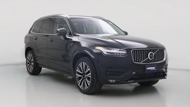 2022 Volvo XC90 T6 Momentum Hero Image