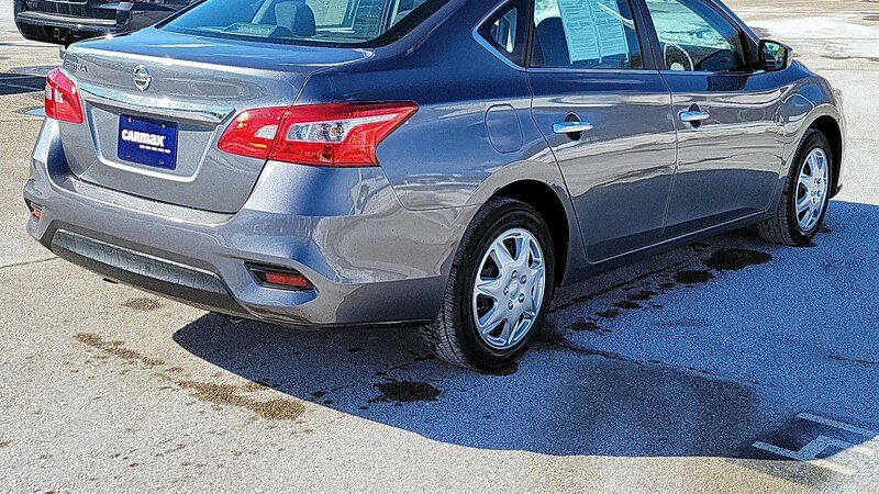 2016 Nissan Sentra S 5