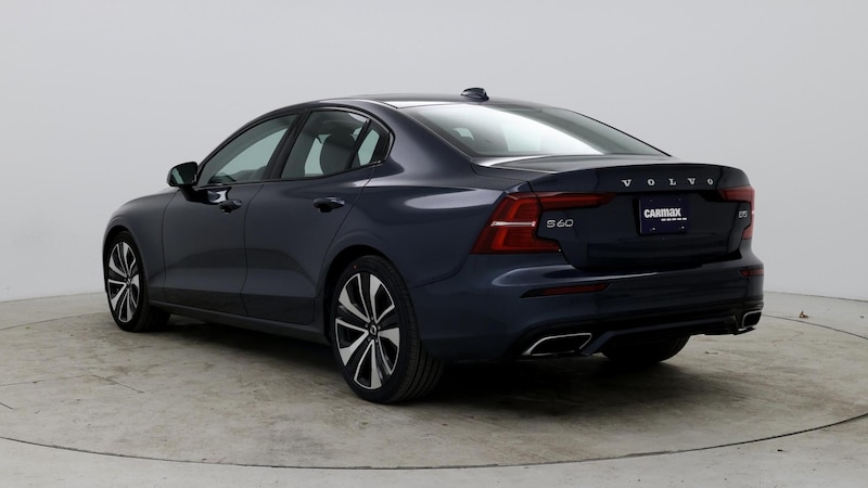 2022 Volvo S60 B5 Momentum 2