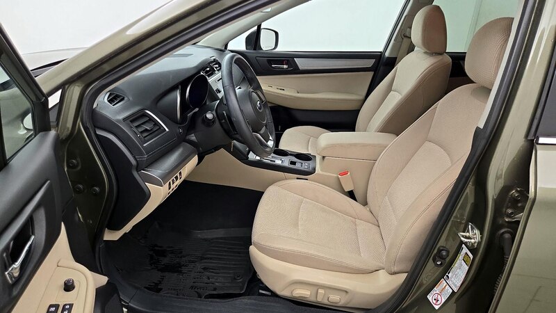 2019 Subaru Outback Premium 11