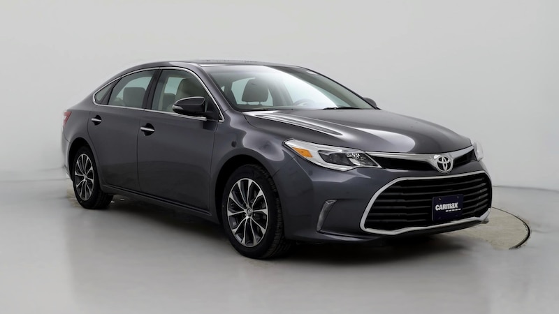 2016 Toyota Avalon XLE Hero Image