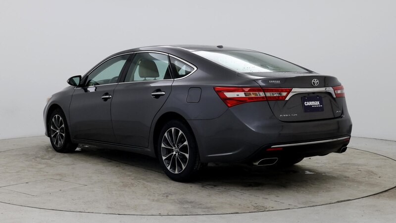 2016 Toyota Avalon XLE 2