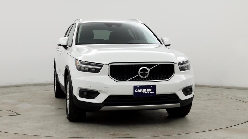 2022 Volvo XC40 T4 Momentum 5