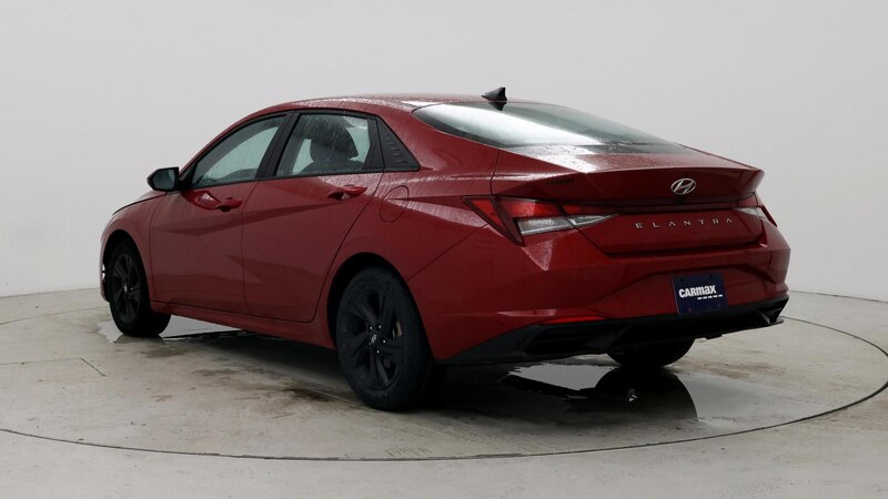 2023 Hyundai Elantra SEL 2