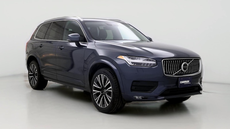 2022 Volvo XC90 T6 Momentum Hero Image