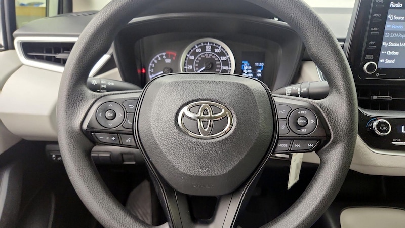 2022 Toyota Corolla LE 10