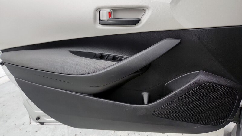 2022 Toyota Corolla LE 12