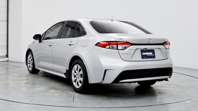 2022 Toyota Corolla LE 2