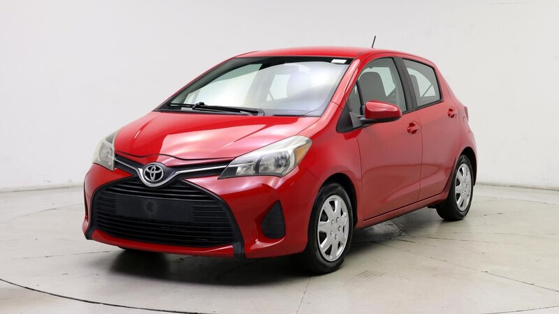 2015 Toyota Yaris L 4