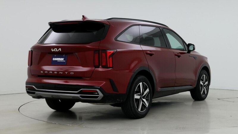 2022 Kia Sorento S 8