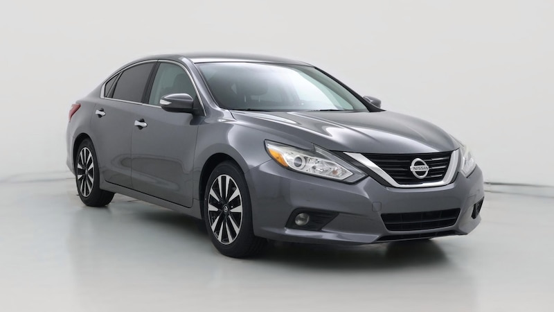 2018 Nissan Altima SL Hero Image