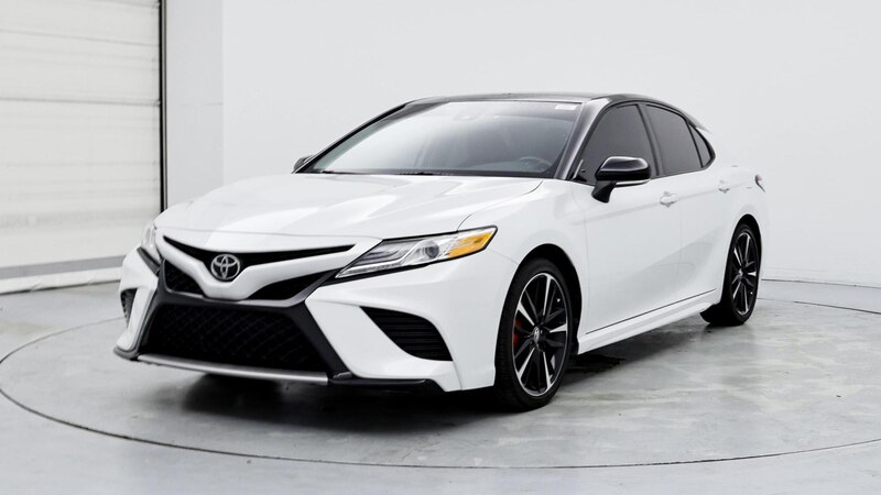 2020 Toyota Camry XSE 4