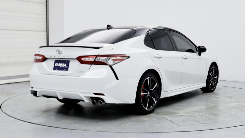 2020 Toyota Camry XSE 8