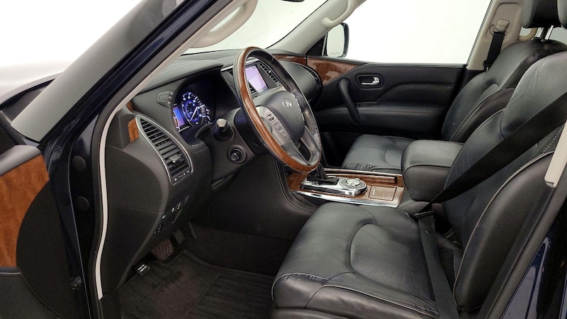 2019 INFINITI QX80 Luxe 11