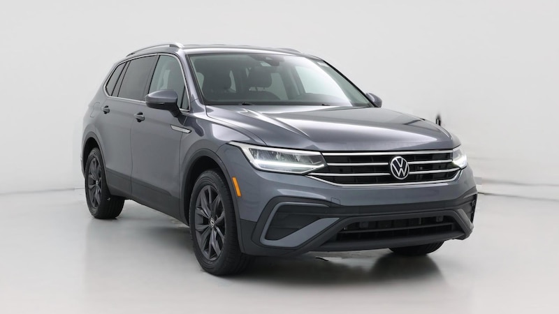 2022 Volkswagen Tiguan SE Hero Image