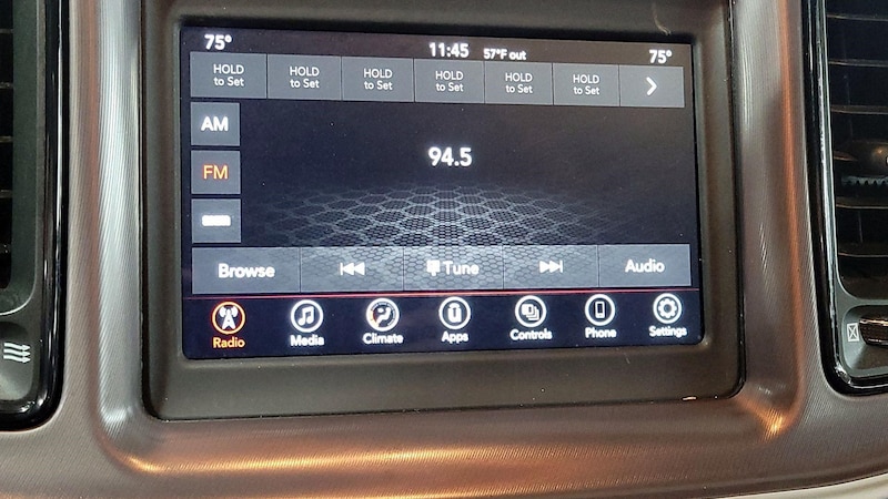 2021 Dodge Challenger R/T 13