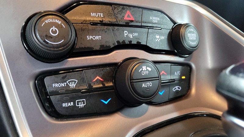 2021 Dodge Challenger R/T 14
