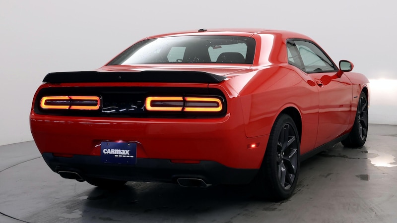 2021 Dodge Challenger R/T 8