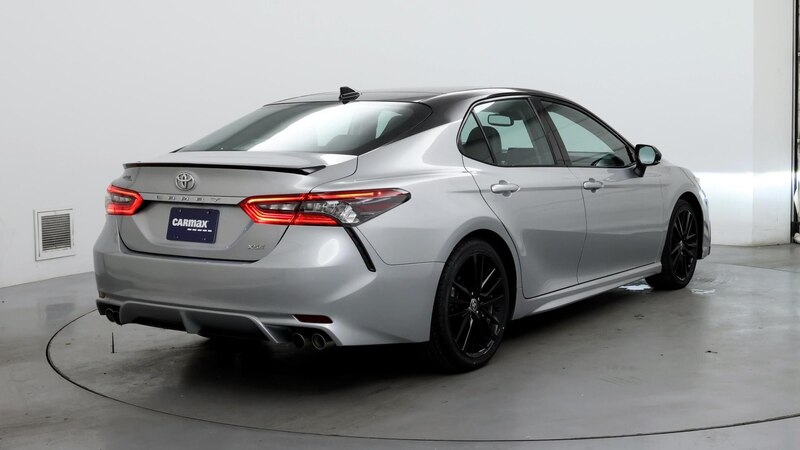 2022 Toyota Camry XLE 8