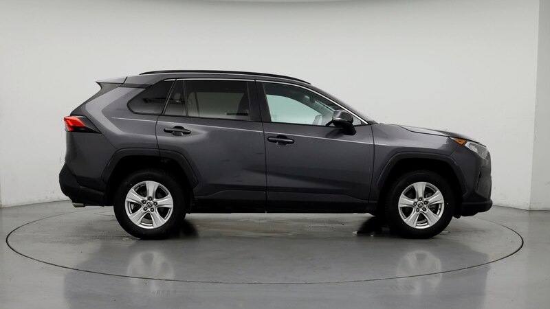 2021 Toyota RAV4 XLE 7