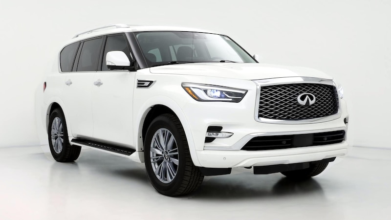 2023 INFINITI QX80 Luxe Hero Image