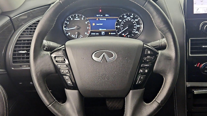 2023 INFINITI QX80 Luxe 10