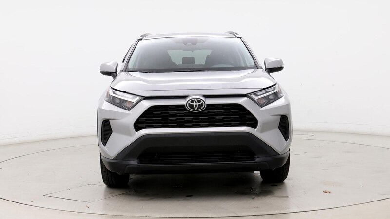 2022 Toyota RAV4 XLE 5