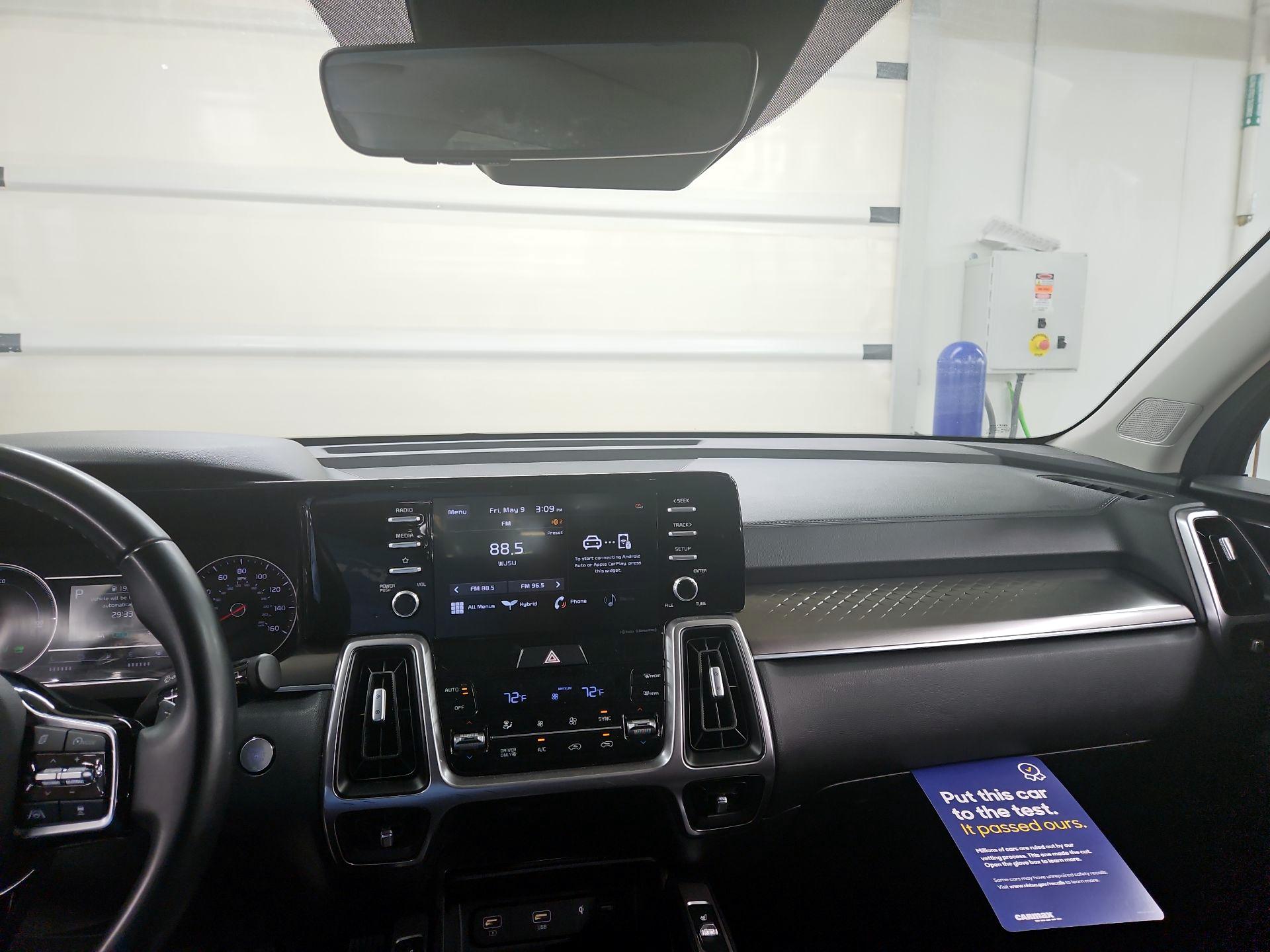 Thumbnail: 2021 Kia Sorento - 9