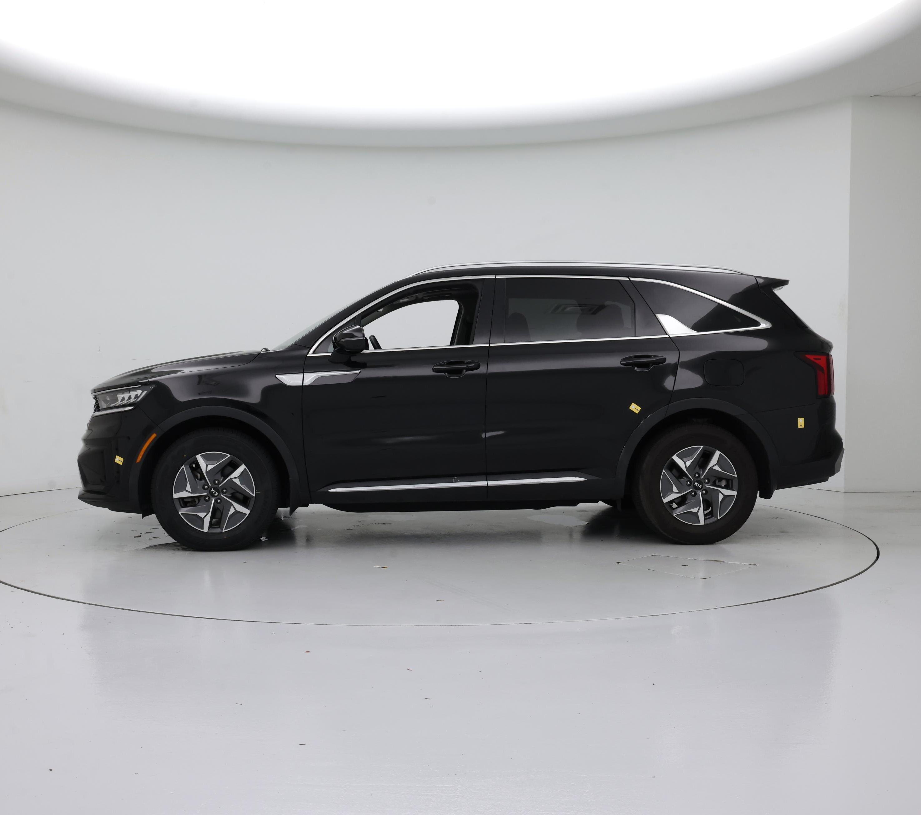 Thumbnail: 2021 Kia Sorento - 3