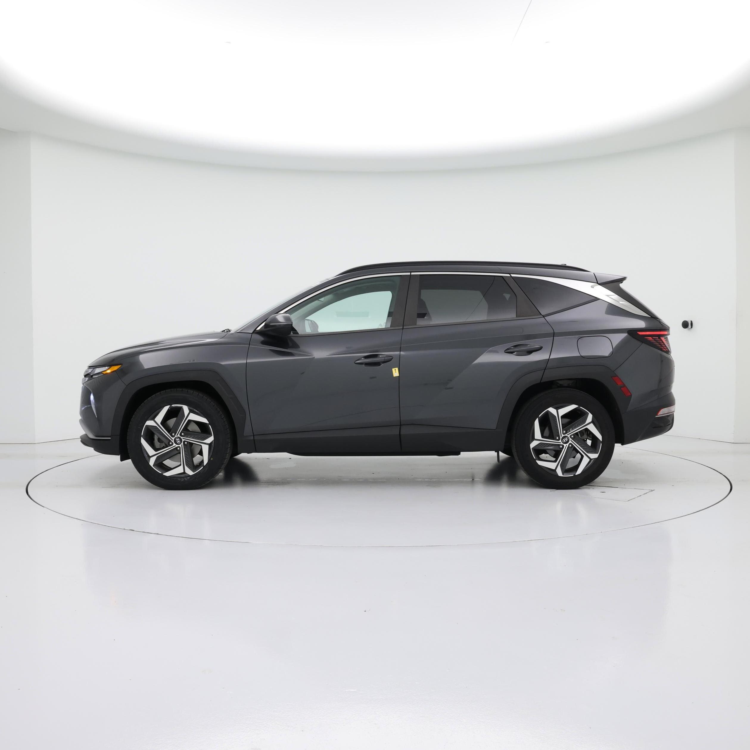 Thumbnail: 2022 Hyundai Tucson - 3