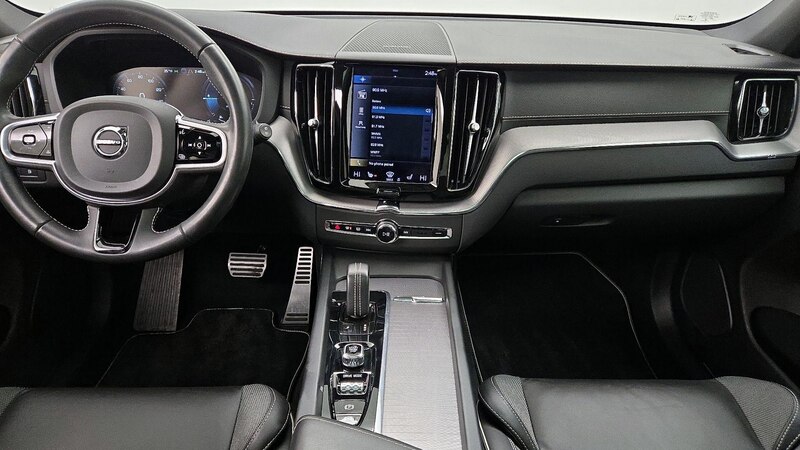 2021 Volvo XC60 Recharge Core 9