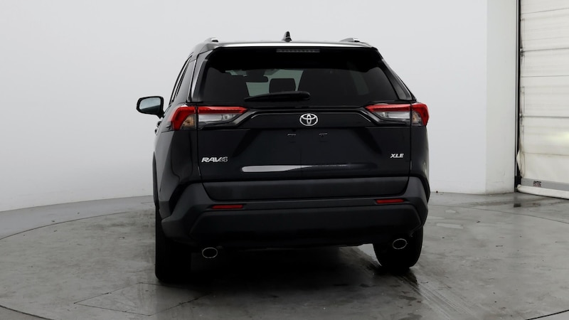 2021 Toyota RAV4 XLE 6