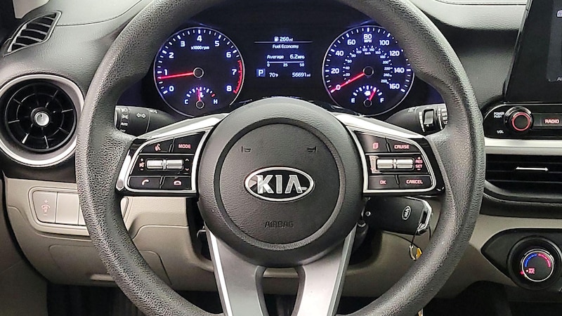 2020 Kia Forte FE 10