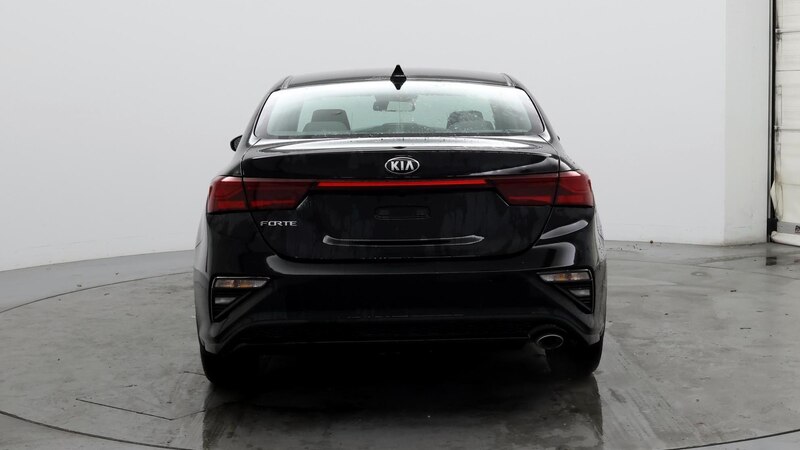 2020 Kia Forte FE 6