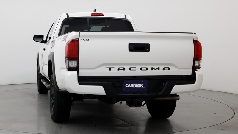 2022 Toyota Tacoma SR 6