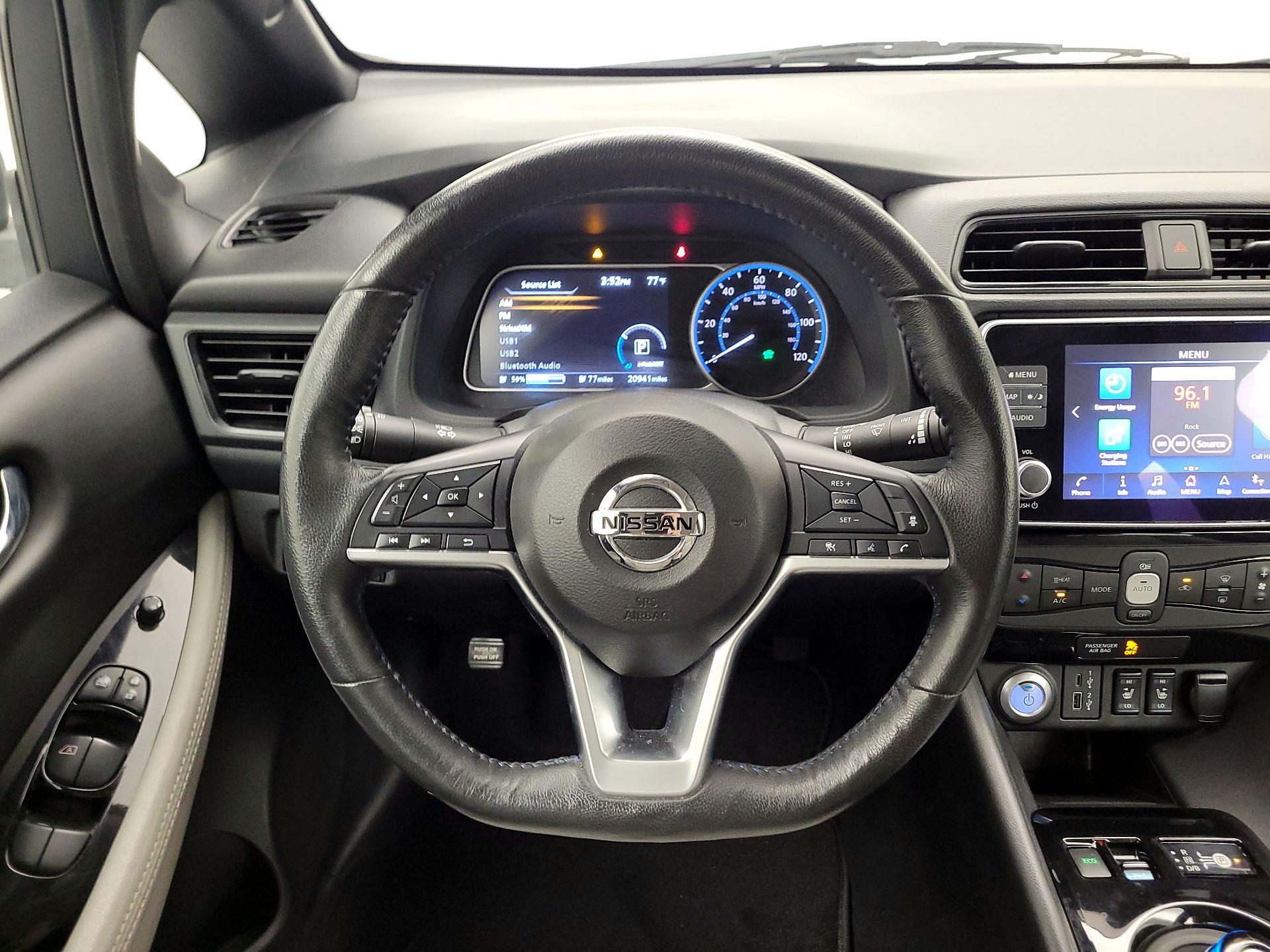 Thumbnail: 2021 Nissan Leaf - 10