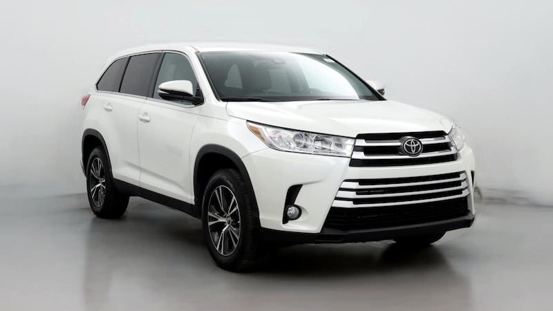 2019 Toyota Highlander Plus Hero Image