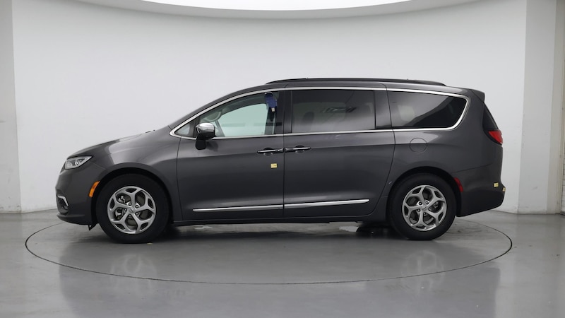 2022 Chrysler Pacifica Limited 3