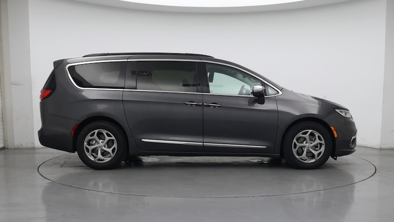 2022 Chrysler Pacifica Limited 7