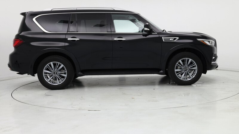 2022 INFINITI QX80 Premium Select 7