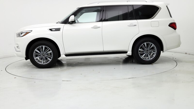 2023 INFINITI QX80 Luxe 3