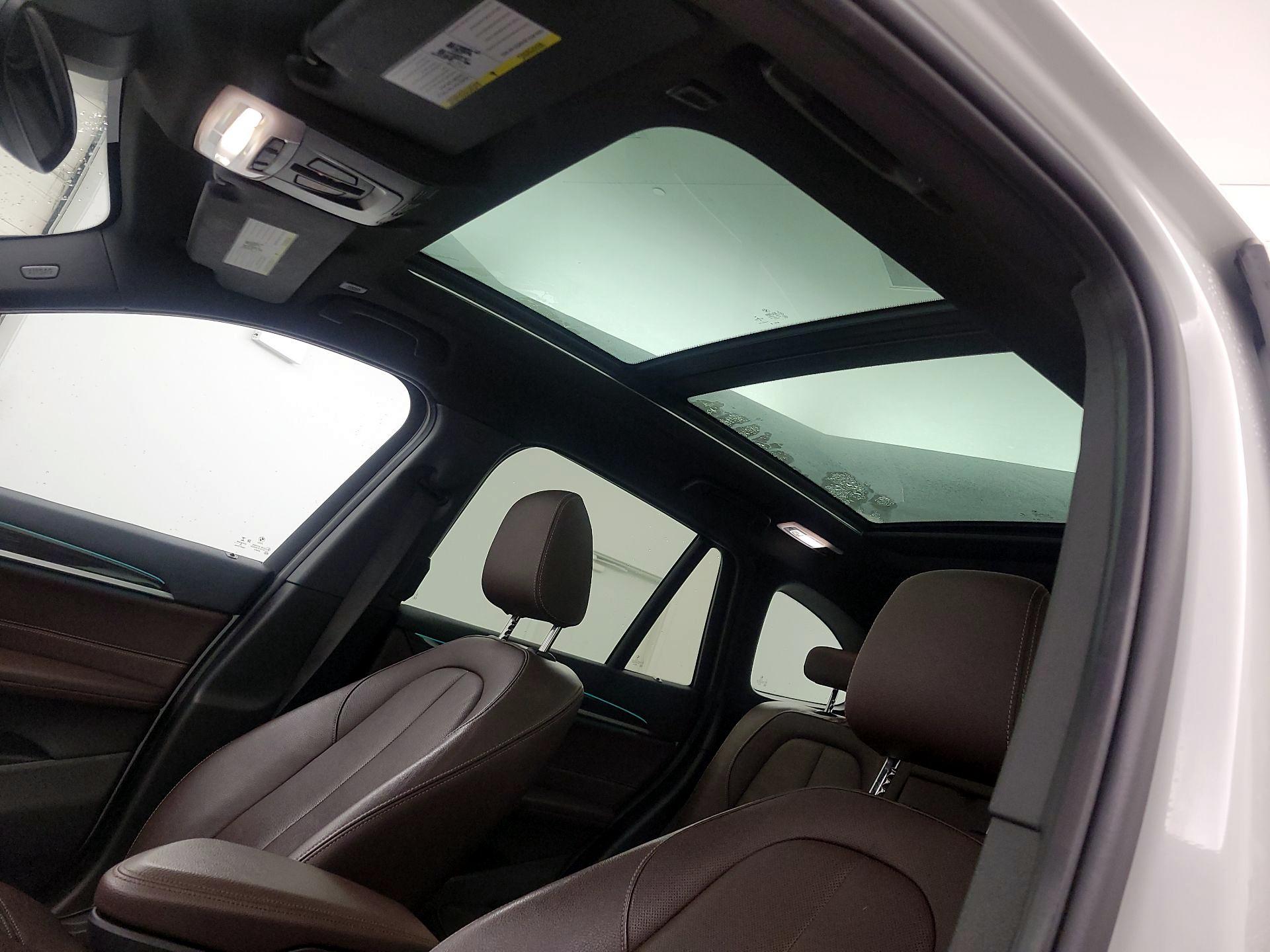 Thumbnail: 2021 BMW X1 - 20